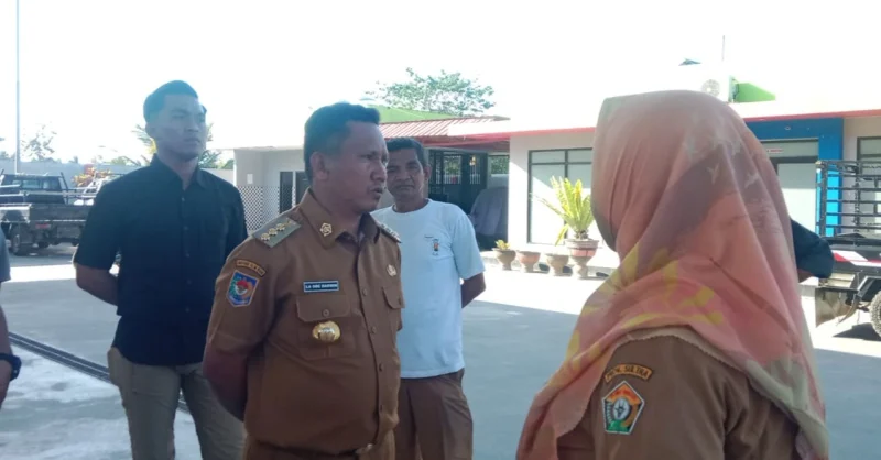 Bupati Muna Barat Siapkan Edaran ASN Gunakan Pertamax, Kuota BBM Bersubsidi untuk Warga 3 Bupati Muna Barat Siapkan Edaran ASN Gunakan Pertamax, Kuota BBM Bersubsidi untuk Warga