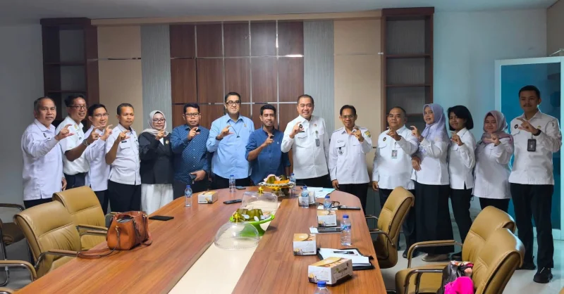 Kemenko Polkam Kunjungi Kominfo Sultra, Dorong Penguatan Keterbukaan Informasi Publik 1 Kemenko Polkam Kunjungi Kominfo Sultra, Dorong Penguatan Keterbukaan Informasi Publik 