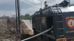 SAR Ditsamapta Polda Sultra Respons Cepat Padamkan Kebakaran Lahan di Jalan Madusila 3 SAR Ditsamapta Polda Sultra Respons Cepat Padamkan Kebakaran Lahan di Jalan Madusila