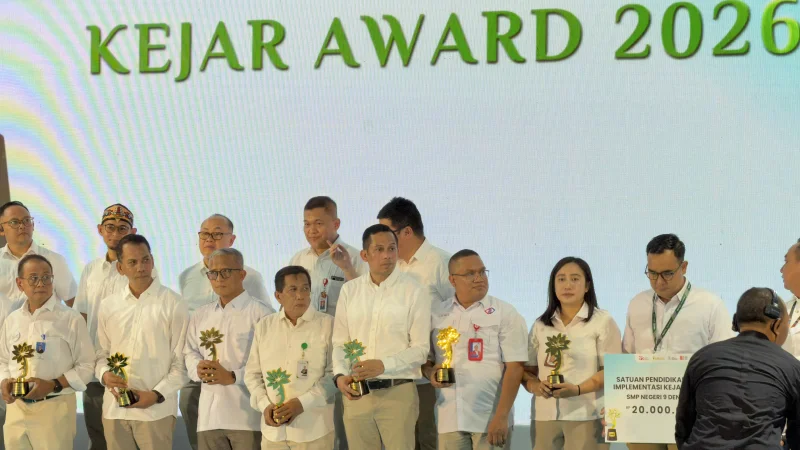 BPR Bahteramas Konawe Raih Penghargaan OJK, Juara Terbaik Kejar Award 2026 Zona Sulawesi 5 BPR Bahteramas Konawe Raih Penghargaan OJK, Juara Terbaik Kejar Award 2026 Zona Sulawesi