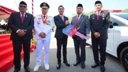 Bank Sultra Serahkan Bantuan Mobil Jenazah ke RSUD Bahteramas, Gubernur ASR Minta Layanan Gratis untuk Masyarakat 16 Bank Sultra Serahkan Bantuan Mobil Jenazah ke RSUD Bahteramas, Gubernur ASR Minta Layanan Gratis untuk Masyarakat