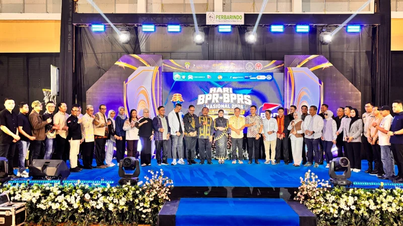 Jadi Tuan Rumah Hari BPR-BPRS Nasional 2026, BPR Bombana Siap Perkuat Literasi Keuangan dan Ekonomi Daerah 3 Jadi Tuan Rumah Hari BPR-BPRS Nasional 2026, BPR Bombana Siap Perkuat Literasi Keuangan dan Ekonomi Daerah