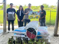 Asmo Sulsel dan FIFGroup Salurkan Bantuan untuk Petani Terdampak Kekeringan di Sidrap