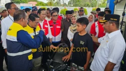 BPH Migas Tinjau SPBU di Muna Barat, Pengendara Berdokumen Lengkap Diprioritaskan 3 BPH Migas Tinjau SPBU di Muna Barat, Pengendara Berdokumen Lengkap Diprioritaskan