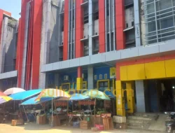 Kenaikan Retribusi Jadi Rp487 Ribu per Bulan Mencekik Pedagang Pasar Sentral Kendari di Tengah Sepinya Pembeli