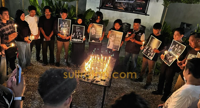 5 Jurnalis Hilang Kontak Saat Liputan Erupsi Gunung Anak Krakatau, Jurnalis Kendari Gelar Doa Bersama 3 5 Jurnalis Hilang Kontak Saat Liputan Erupsi Gunung Anak Krakatau, Jurnalis Kendari Gelar Doa Bersama