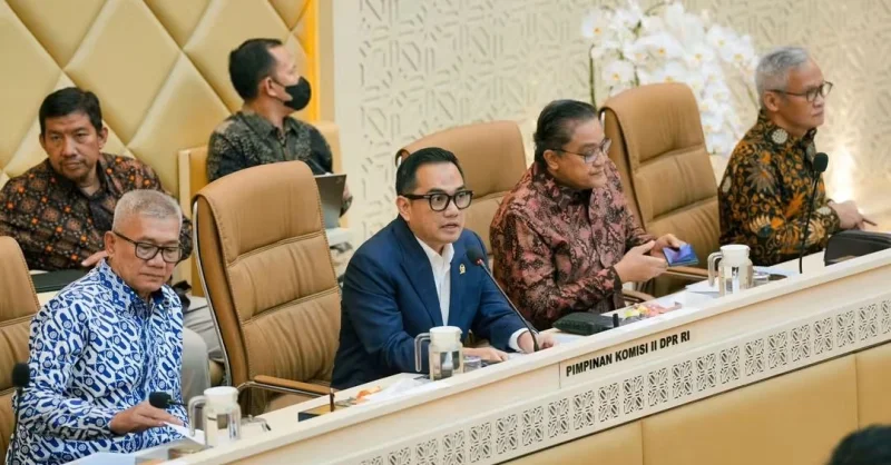 ‎Gubernur Sultra Bawa Persoalan Eks-HGU PT Kapas ke DPR RI, 2.393 Hektare Diminta untuk Daerah
‎