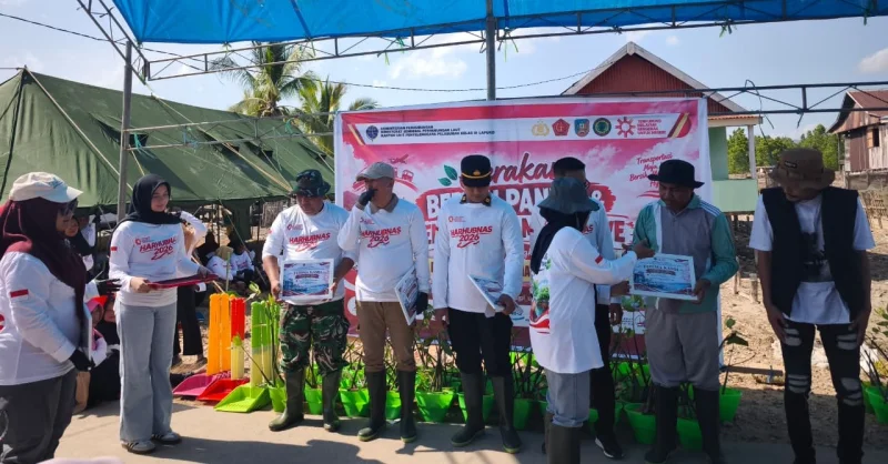Cegah Abrasi Pantai, 1.000 Bibit Mangrove Ditanam di Pesisir Desa Ranooha Raya Konawe Selatan