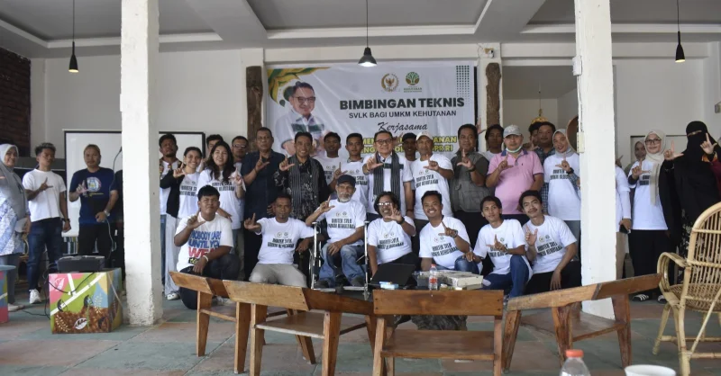 Anggota DPR RI Jaelani Perkuat Kapasitas UMKM Sektor Kehutanan di Kendari dan Baubau