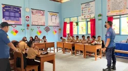 Kawan Inspirasi Kendari Kenalkan Beragam Profesi kepada Pelajar di Konawe 18 Kawan Inspirasi Kendari Kenalkan Beragam Profesi kepada Pelajar di Konawe