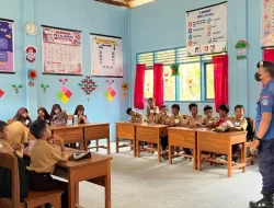Kawan Inspirasi Kendari Kenalkan Beragam Profesi kepada Pelajar di Konawe