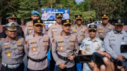 Kapolda Sultra Pimpin Apel Hari Lalu Lintas Bhayangkara ke-71, Tekankan Transformasi Pelayanan dan Keselamatan 16 Kapolda Sultra Pimpin Apel Hari Lalu Lintas Bhayangkara ke-71, Tekankan Transformasi Pelayanan dan Keselamatan