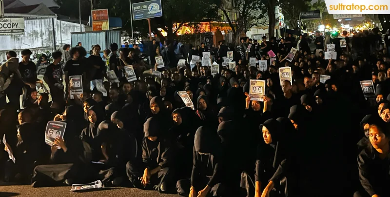 7 Tahun Kematian Randi dan Yusuf, Mahasiswa UHO Kembali Gelar Aksi di Kendari 3 7 Tahun Kematian Randi dan Yusuf, Mahasiswa UHO Kembali Gelar Aksi di Kendari