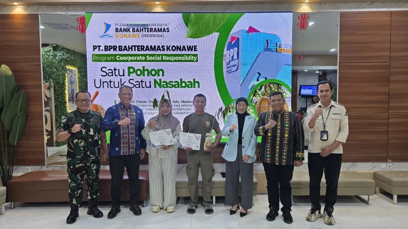 Gerakan 1 Nasabah 1 Pohon, BPR Konawe Tebar 1.000 Bibit Durian 1 Gerakan 1 Nasabah 1 Pohon, BPR Konawe Tebar 1.000 Bibit Durian