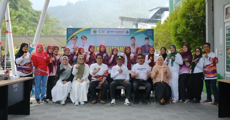 Dukung Deteksi Dini Penyakit, Bupati Kolaka Utara Hadiri Kegiatan Cek Kesehatan Gratis