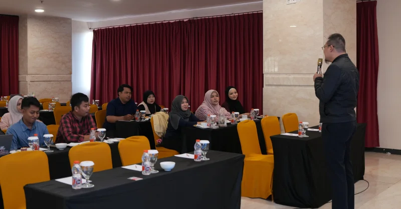 TALENIKA Bekali Pencari Kerja Strategi Menyusun CV Tepat Sasaran