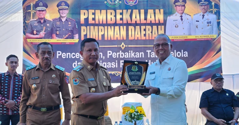 Kunjungan Perdana di Muna Barat, Kajati Sultra Dorong Pembangunan Berorientasi Manfaat dan Dampak
