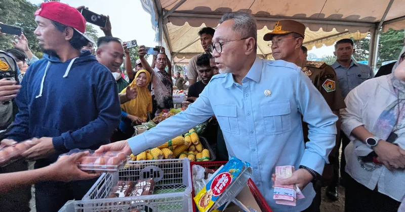 Menko Pangan Pantau Bantuan Beras di Sultra, Pemprov Siapkan Cadangan 1 Juta Kg 3 Menko Pangan Pantau Bantuan Beras di Sultra, Pemprov Siapkan Cadangan 1 Juta Kg