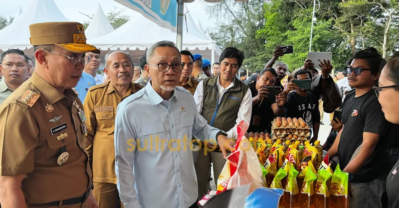Menko Pangan Pantau Bantuan Beras di Sultra, Pemprov Siapkan Cadangan 1 Juta Kg 1 Menko Pangan Pantau Bantuan Beras di Sultra, Pemprov Siapkan Cadangan 1 Juta Kg