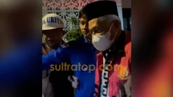 Kejaksaan Tahan Mantan Sekda Sultra Asrun Lio dan Bendahara Terkait Korupsi Makan Minum 4 Kejaksaan Tahan Mantan Sekda Sultra Asrun Lio dan Bendahara Terkait Korupsi Makan Minum
