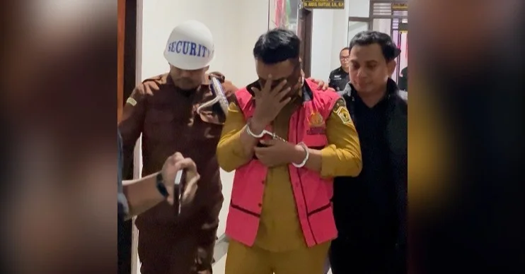 Satu per Satu Pejabat Era Ali Mazi Mendekam di Balik Jeruji Besi, Kini Mantan Kepala Biro Umum Ditahan Jaksa