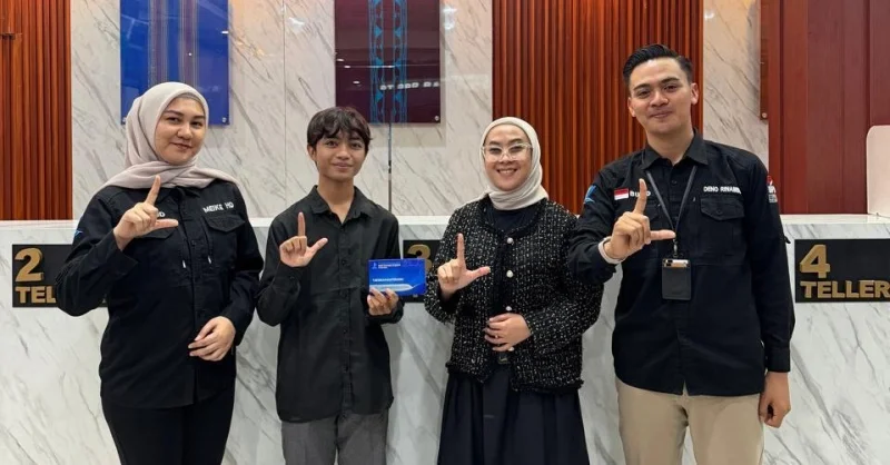 BPR Bahteramas Kendari Berikan Hadiah Tabungan kepada Juara Literasi Keuangan Tingkat SMA dan Universitas 3 BPR Bahteramas Kendari Berikan Hadiah Tabungan kepada Juara Literasi Keuangan Tingkat SMA dan Universitas