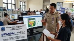 Aplikasi SIPANDAI Bapenda Muna Mulai Berbuah Hasil, Pembayaran PBB Kini Terdigitalisasi 15 Aplikasi SIPANDAI Bapenda Muna Mulai Berbuah Hasil, Pembayaran PBB Kini Terdigitalisasi