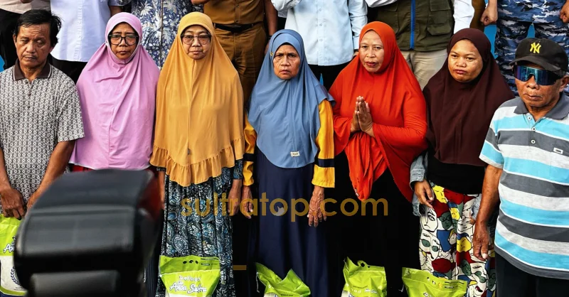 Gerakan Pangan Murah di Kendari, 750 Paket Beras Dibagikan untuk Warga Kurang Mampu