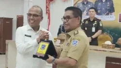 Kajati Sultra Kunjungi Muna, Dorong Pemda Perkuat Inovasi di Tengah Efisiensi Anggaran 15 Kajati Sultra Kunjungi Muna, Dorong Pemda Perkuat Inovasi di Tengah Efisiensi Anggaran